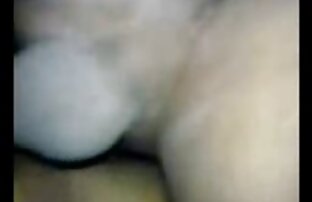 XXX A provocação amadora fica com assistir vídeo pornô caseiro as caras e cospe com o rosto sujo.